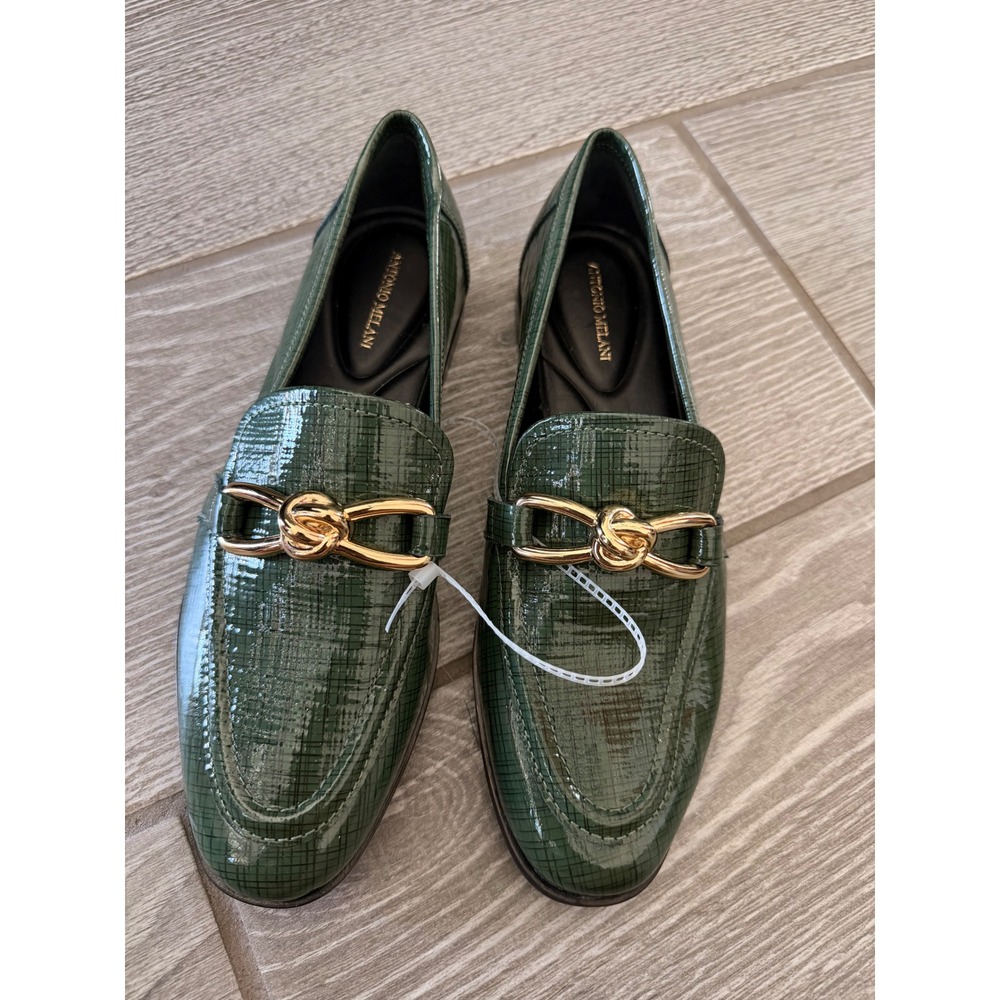 Antonio Melani Dark Academia Patent Grid Loafers Gold Knot Detail Size 7M NEW